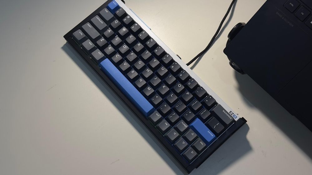IQUNIX EZ63 в идеальном состоянии