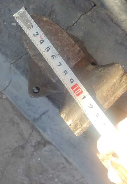 Продам Тиски Советского производства.