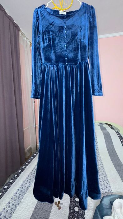 Срочно продам вечернее платье!