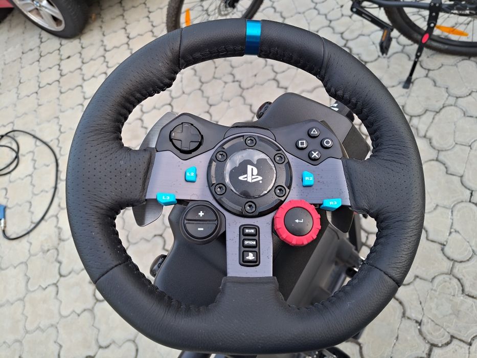 Vând volan Logitech G29 cu suport ca nou! Țiplă încă pe volan!