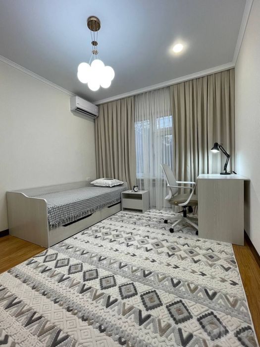 4х комнатная 110м2 метро ойбек