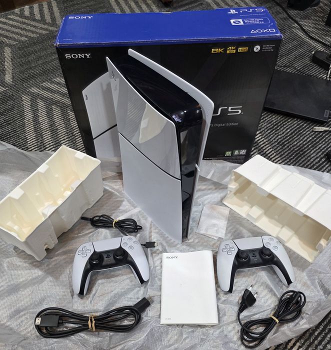 Ps5 slim 1tb 2ta jostik