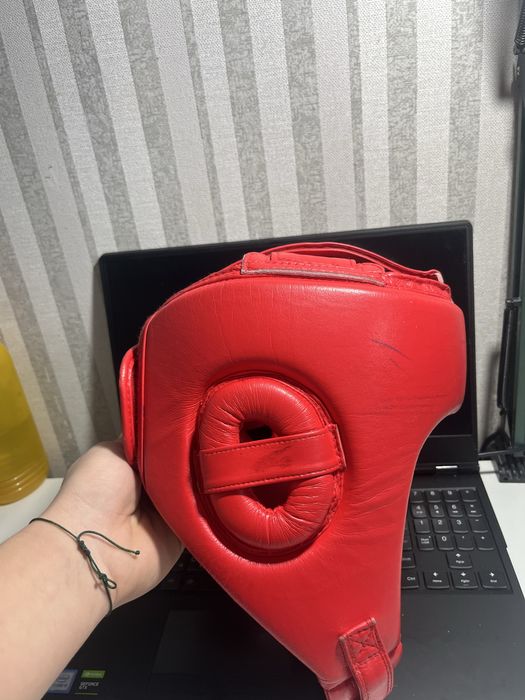 Шлем Wesing красный