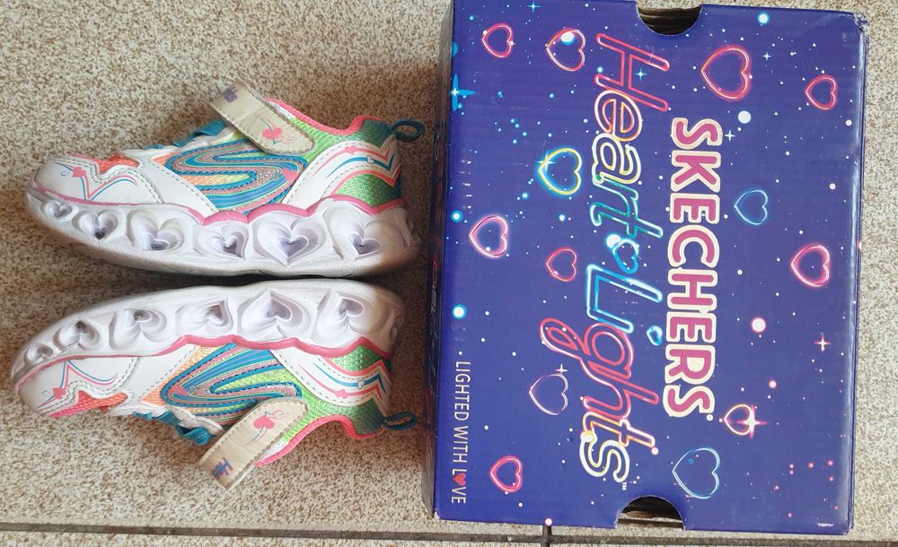 Skechers adidasi Pantofi sport cu velcro  Heart Lights, fetita 23 EU