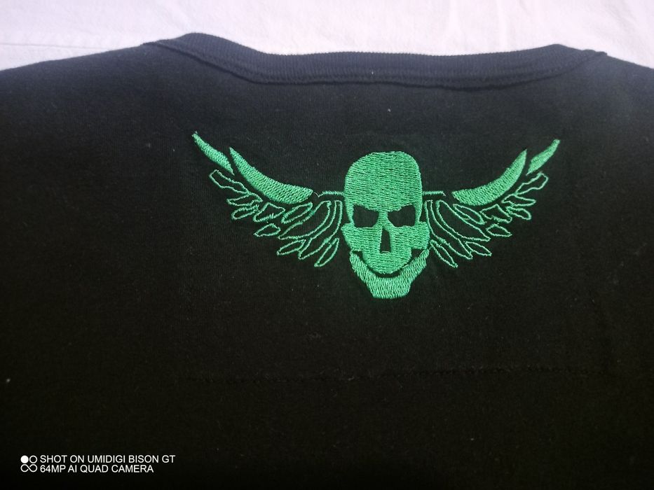 Tricou original craniu XL negru deosebit