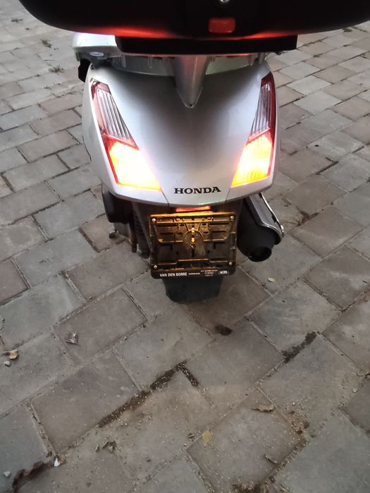 Scuter HONDA 125