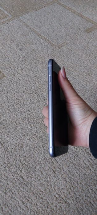 IPHONE 11 б/у 2 СИМ