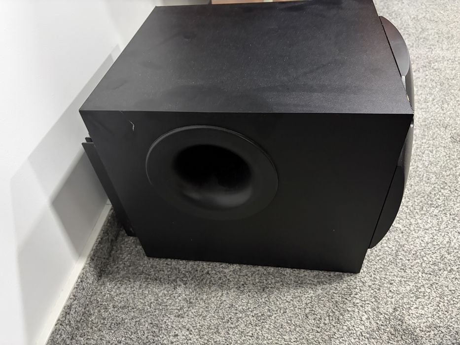 Subwoofer Longitech Z5500 digital ! Stare perfecta de functioanare !