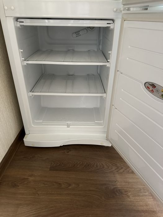 Продам холодильник ‘Атлант’