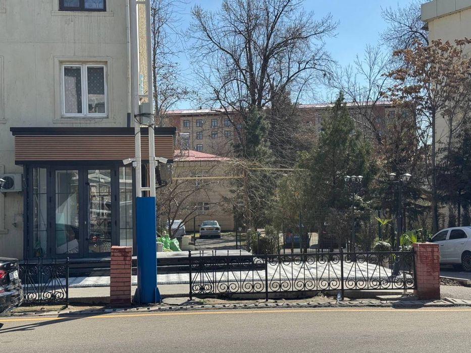 Аренда Сдаётся Яккасарайский Район | Кафе Qanotchi 53+70 терасса м2