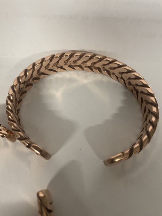 Медна гривна 19см