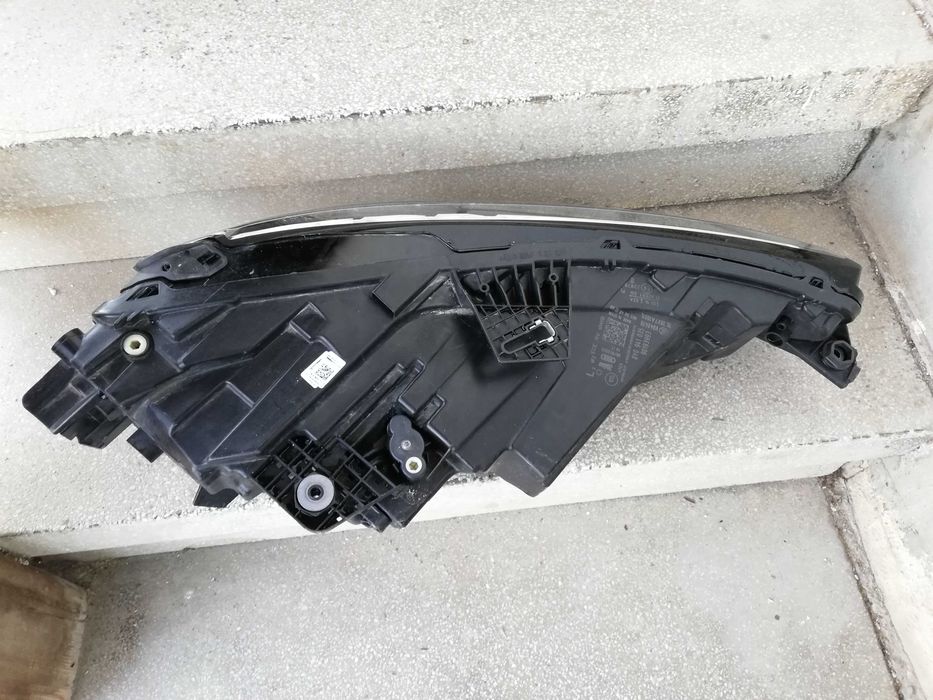 Фар Ауди А3 ляв LED/Фар Audi A3 S3 RS3 8Y FULL Matrix LED