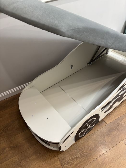 Продам детскую кроватку