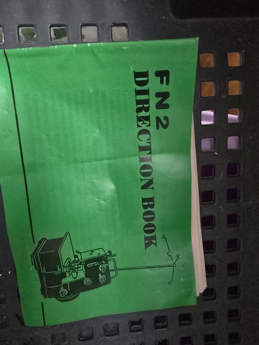 Оверлог б/у продам