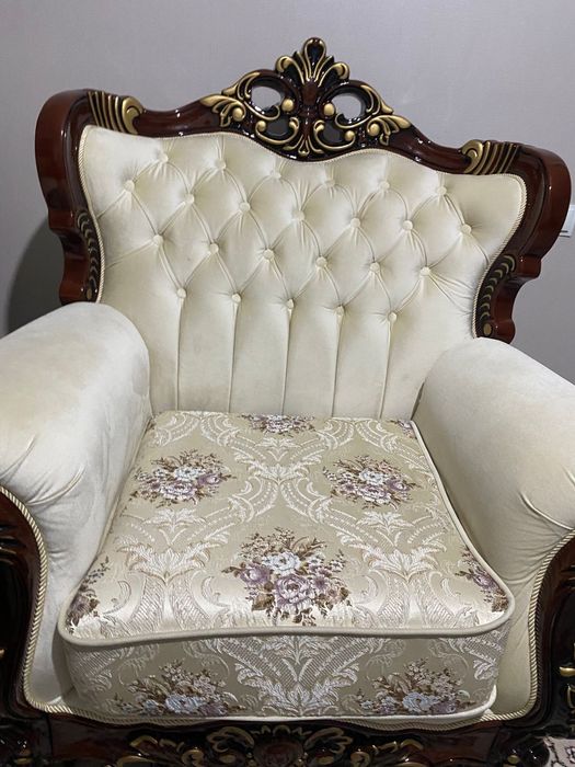 Продам диван  с кресло