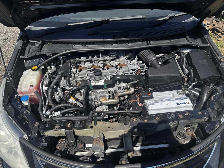 НА ЧАСТИ Toyota Avensis 2 0 D-4D 126 кс 2009
