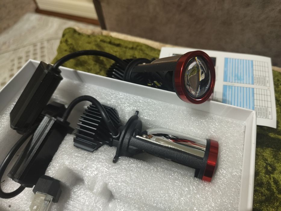 Линзовые лампочки.