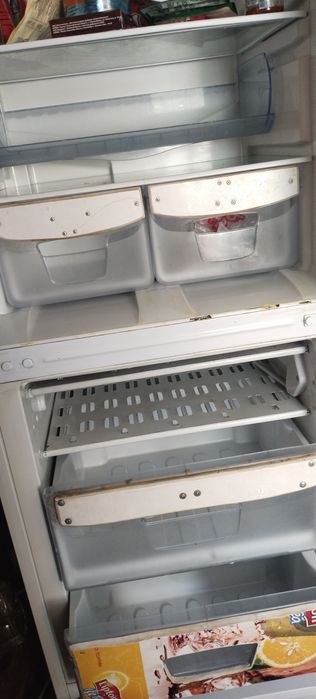 Продам холодильник