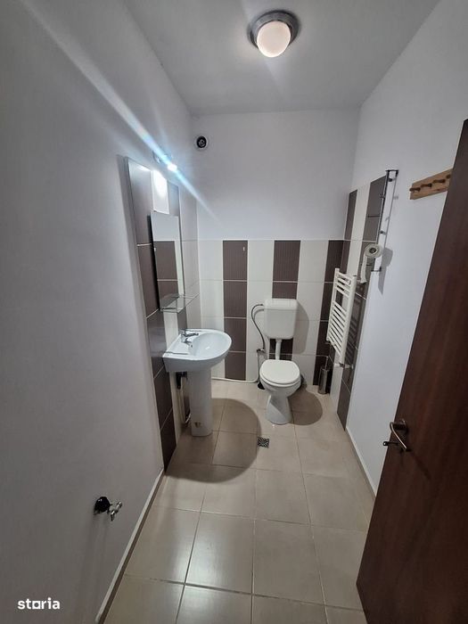 Casa P+etaj in Vlădesti