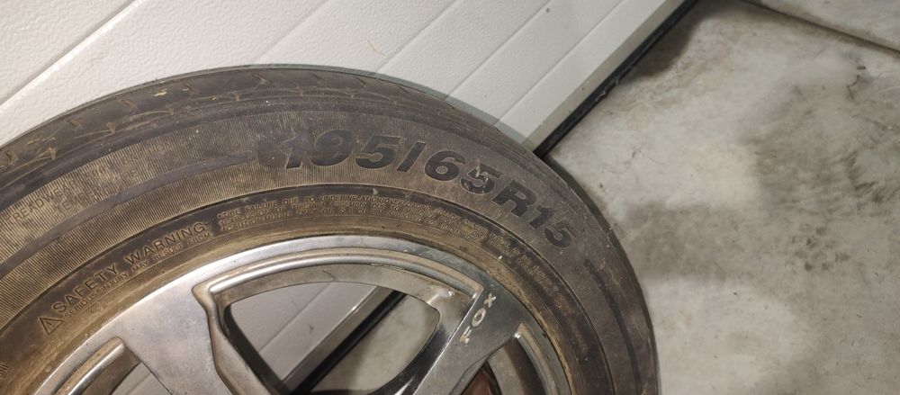 Roti Megan 3 Jante otel R15 5x114.3