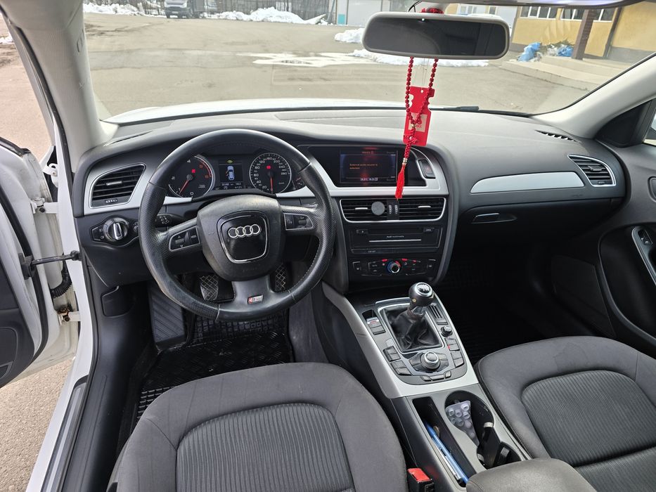Vand  audi  a4 b8 2010