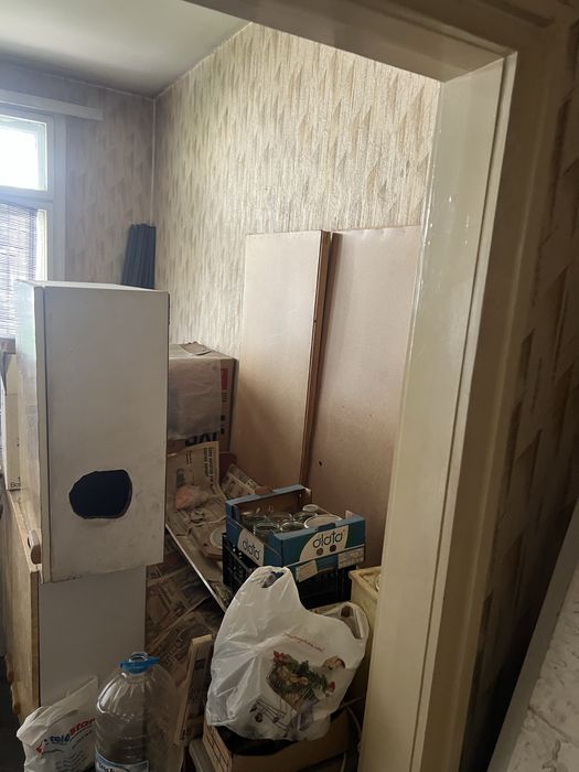 Подарявам мебели