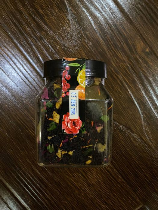 Фруктовый чёрный чай Assalom Tea «Бутоны роз»