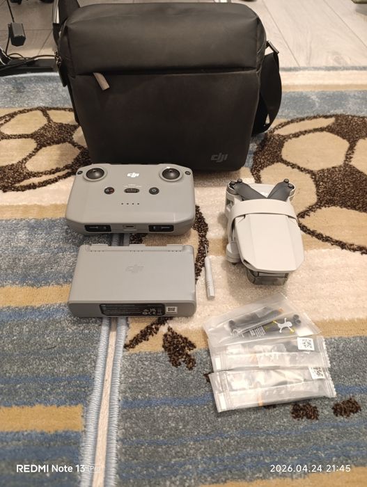 Drona dji mini 2