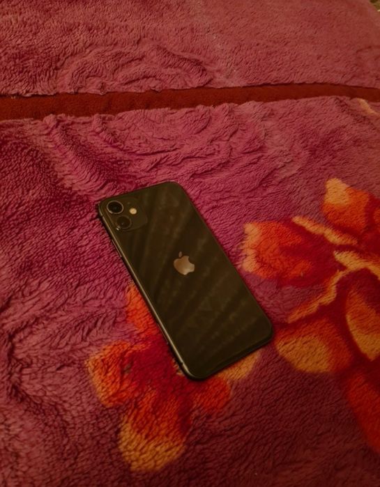 iPhone 11 128/4.
