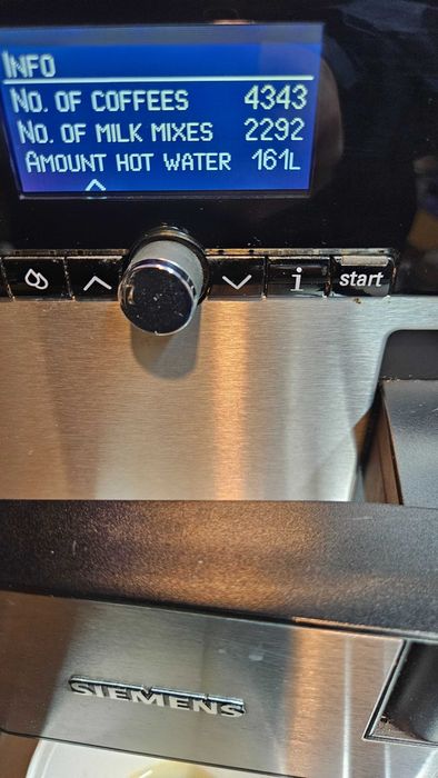 Siemens EQ8 Seria 300