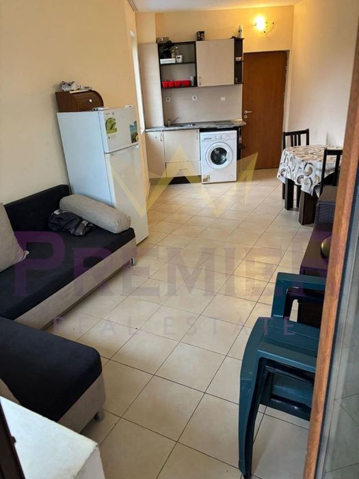 Двустаен в Слънчев бряг