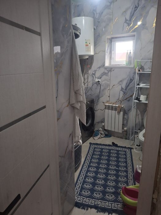 Үй сатылады 10×15 жана үй