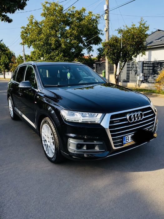 Audi Q7 3.0 TDI Quattro pachet S line/ Panoramic/ Ambientale/ Perne 5 Moduri de condus