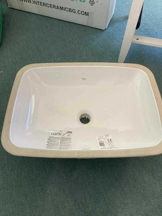 Мивка за баня за вграждане под плот.