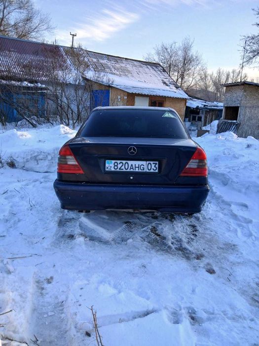 Продав автомобиль Mercedes - Benz