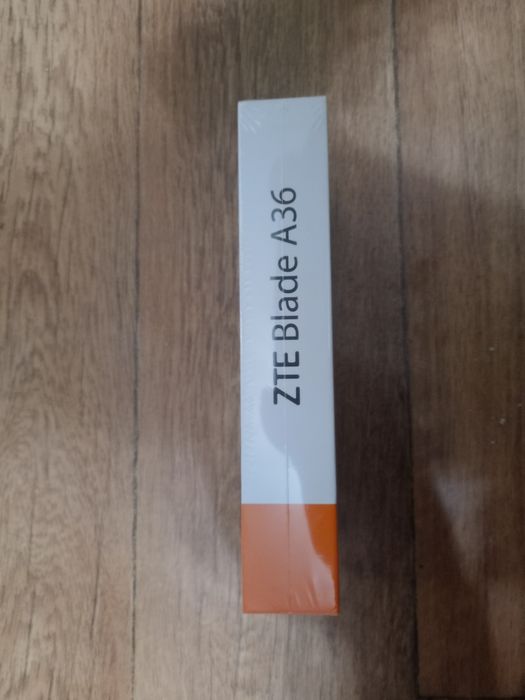 Продам телефон новый