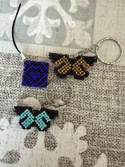 Продам изделия из бисера