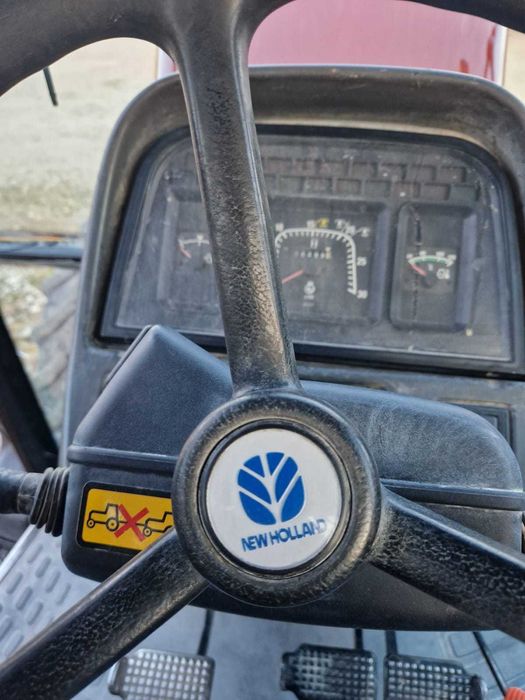 Tractor New Holland M115