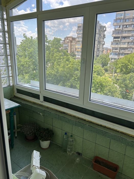 Apartament cu 4 camere Bulevardul Carol I