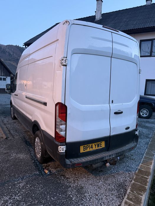 Dezmembrez Ford Tranzit