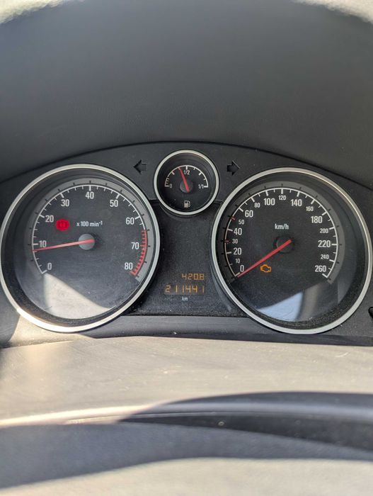 Opel Astra H, motor 1.6 benzină