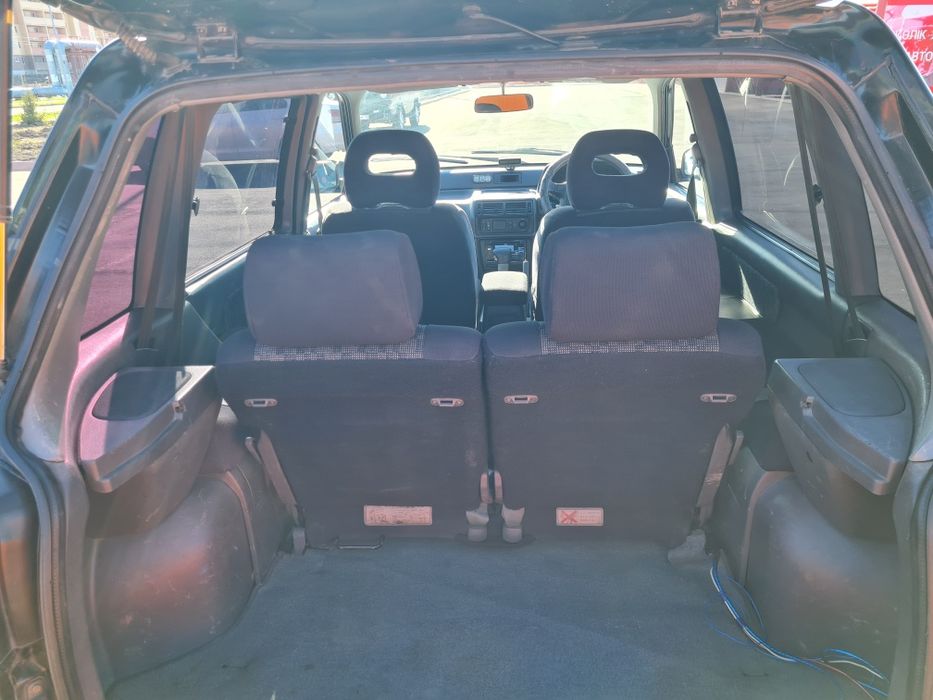 Продам Mitsubishi RVR