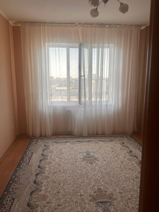 продается квартира в центре Атырау