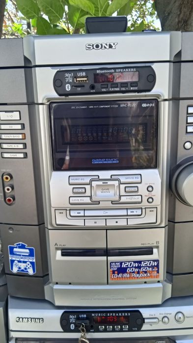 Муз.центры" Samsung"и" Sony"