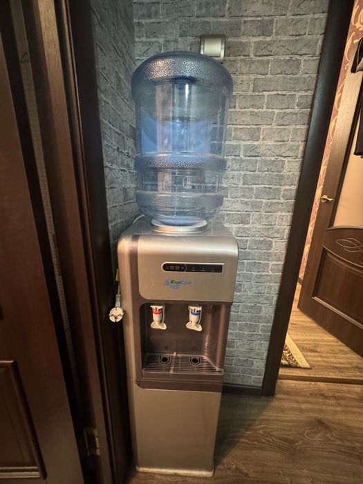 Диспенсер для воды