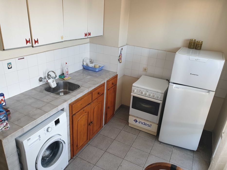 Дава се под наем Двустаен апартамент в Бургас, Меден рудник - зона А - 62 кв.м за 127.5 € - Снимка #5