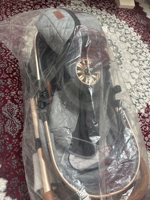 Продам детскую коляску