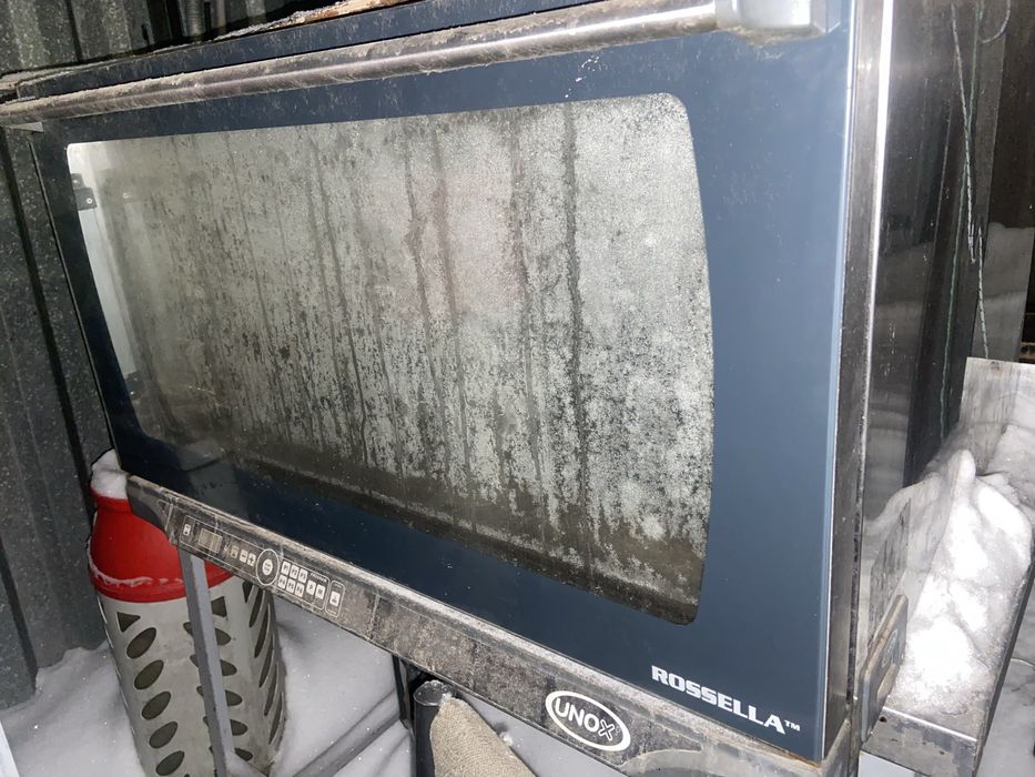 Продам печку конвекционную