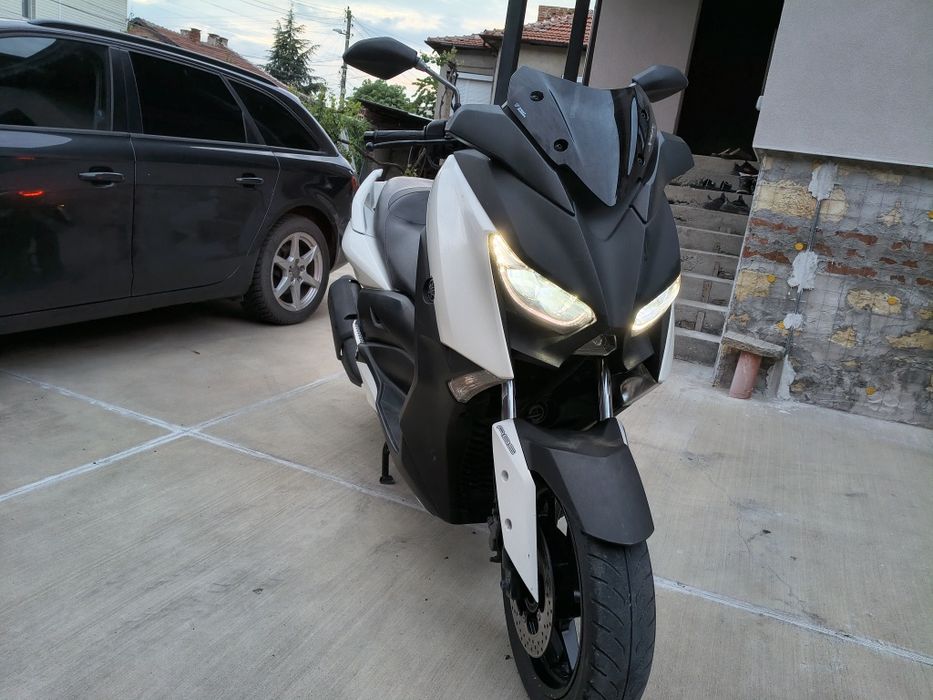 Yamaha x max 300