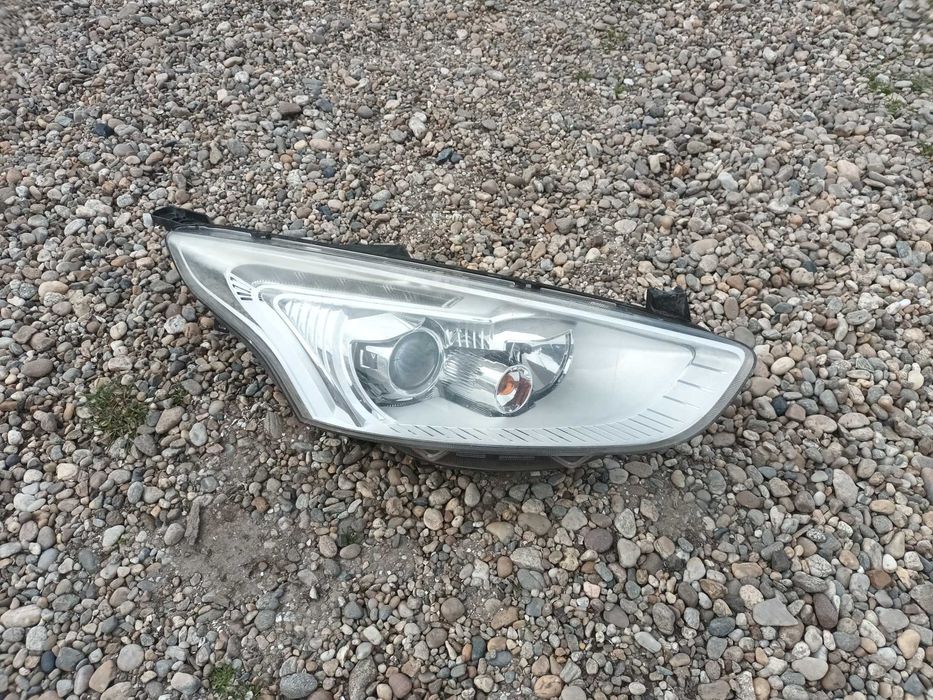 десен фар за форд б-макс FORD B-MAX